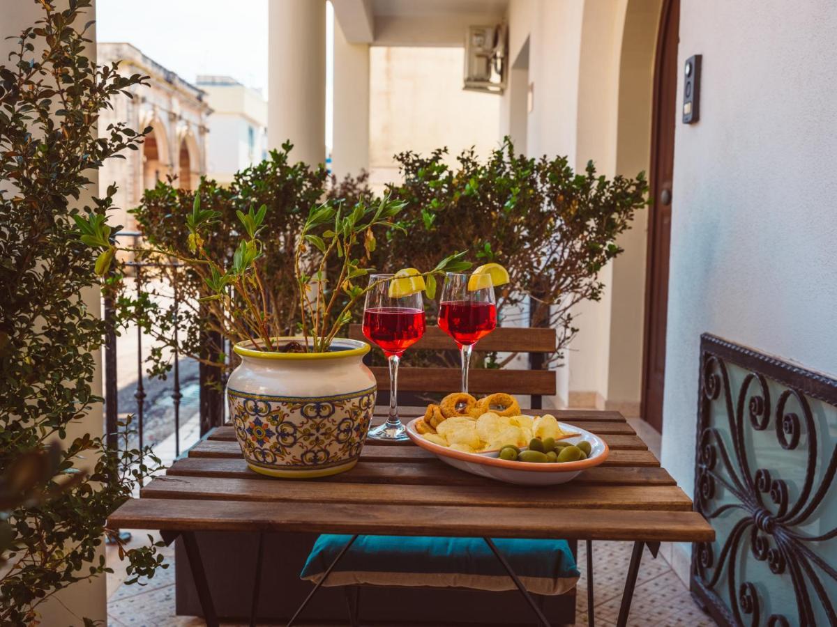 B&B Casa Di Gio' Tiggiano ภายนอก รูปภาพ