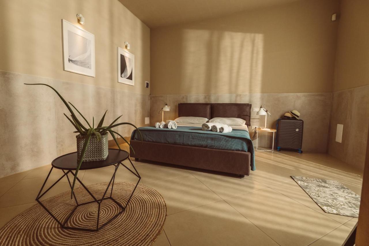 B&B Casa Di Gio' Tiggiano ภายนอก รูปภาพ