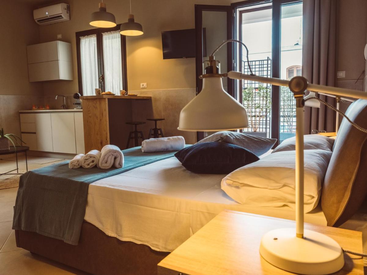 B&B Casa Di Gio' Tiggiano ภายนอก รูปภาพ