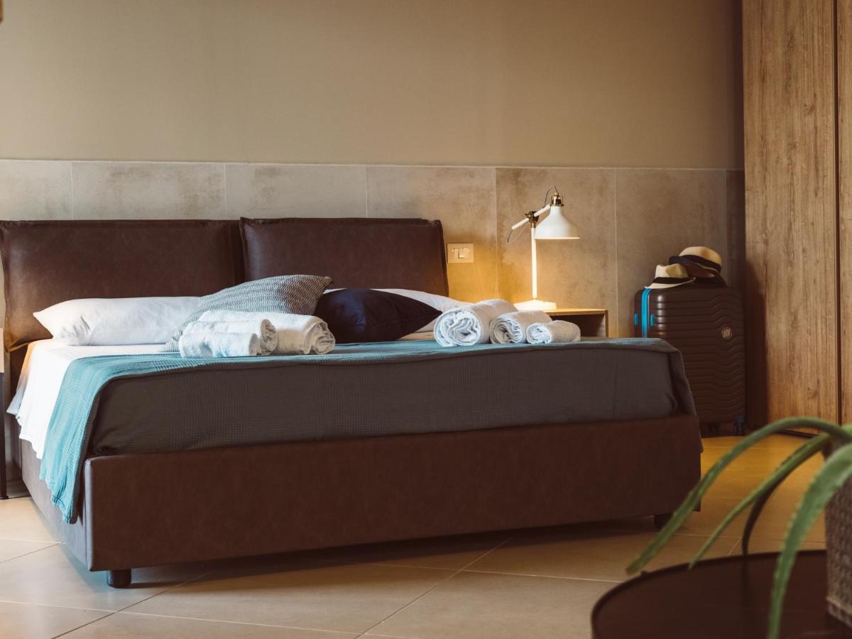 B&B Casa Di Gio' Tiggiano ภายนอก รูปภาพ