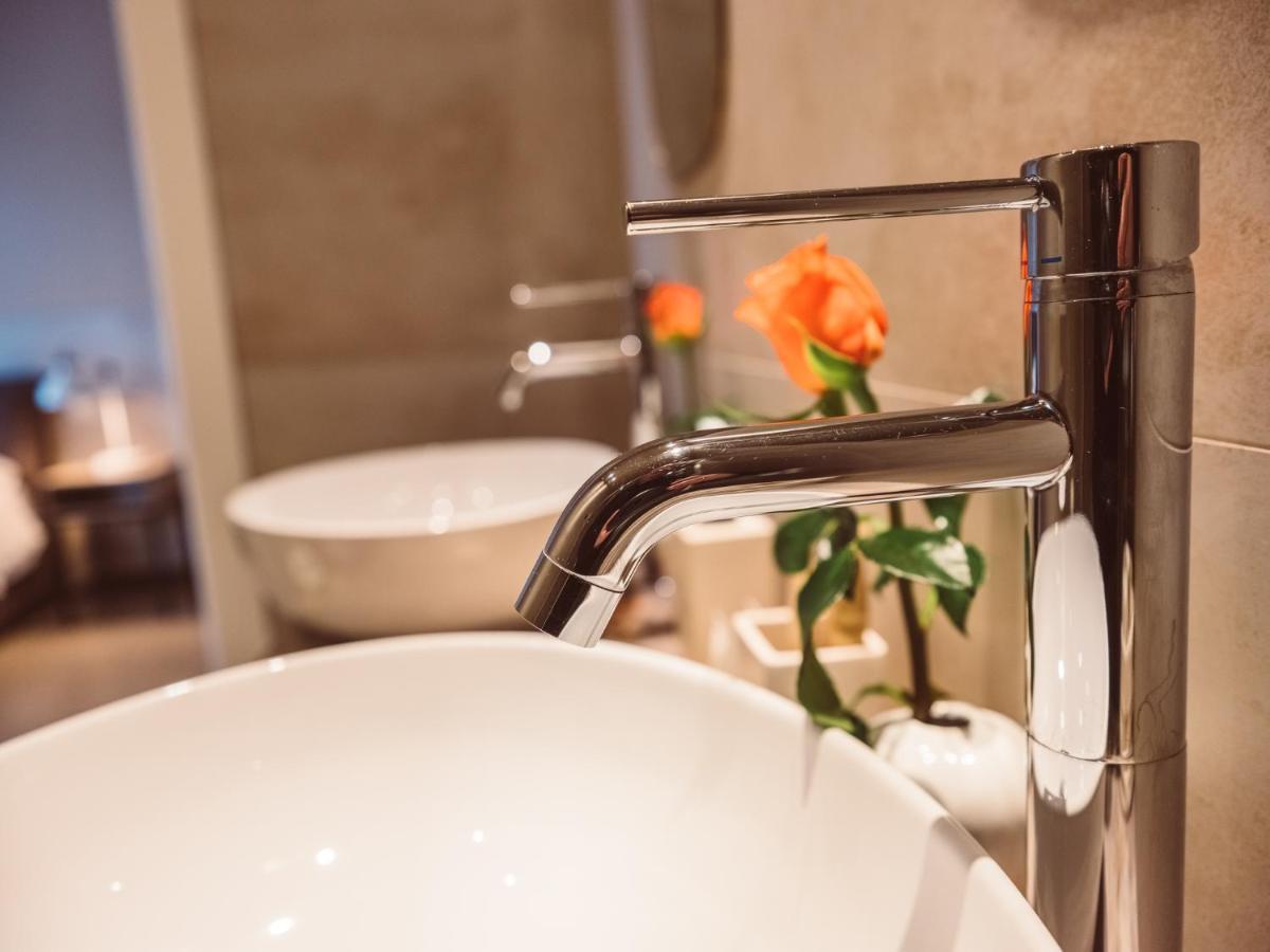 B&B Casa Di Gio' Tiggiano ภายนอก รูปภาพ
