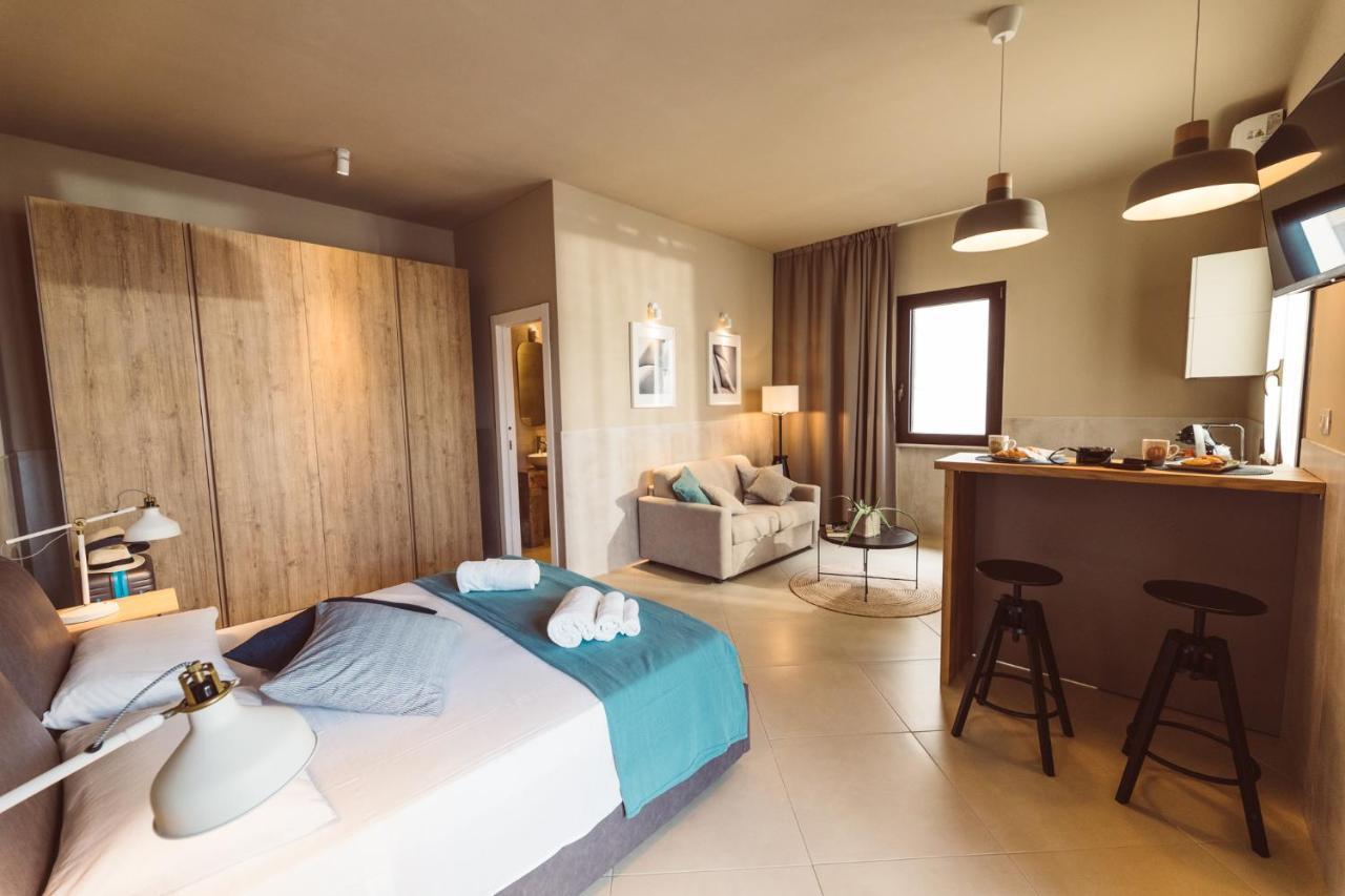 B&B Casa Di Gio' Tiggiano ภายนอก รูปภาพ