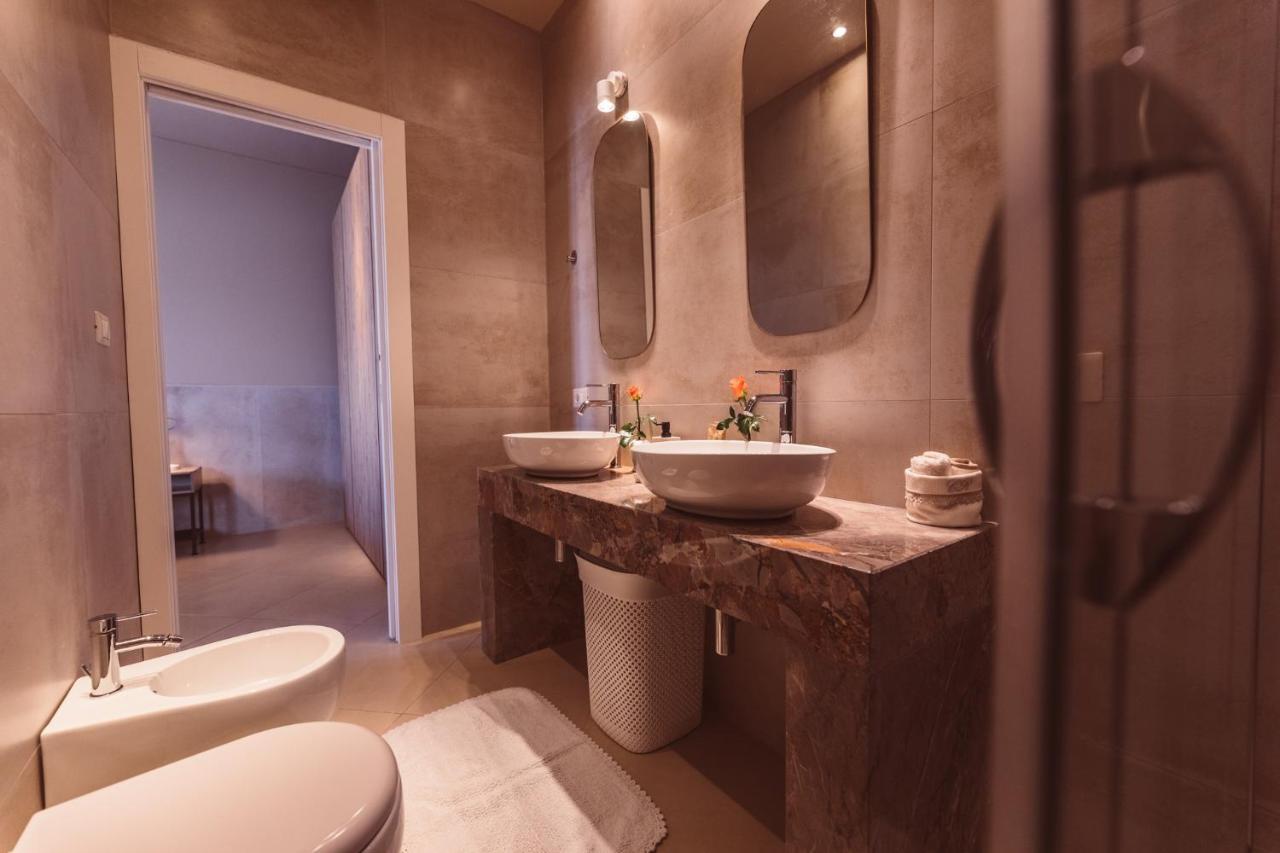 B&B Casa Di Gio' Tiggiano ภายนอก รูปภาพ