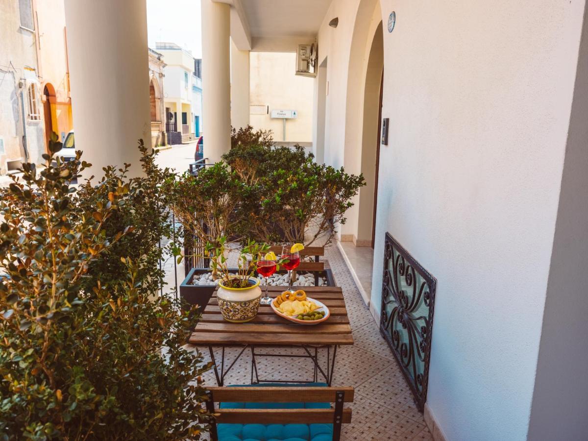 B&B Casa Di Gio' Tiggiano ภายนอก รูปภาพ